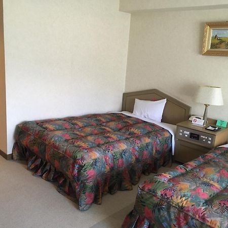 Breezbay Hotel & Resort ג'רו חדר תמונה