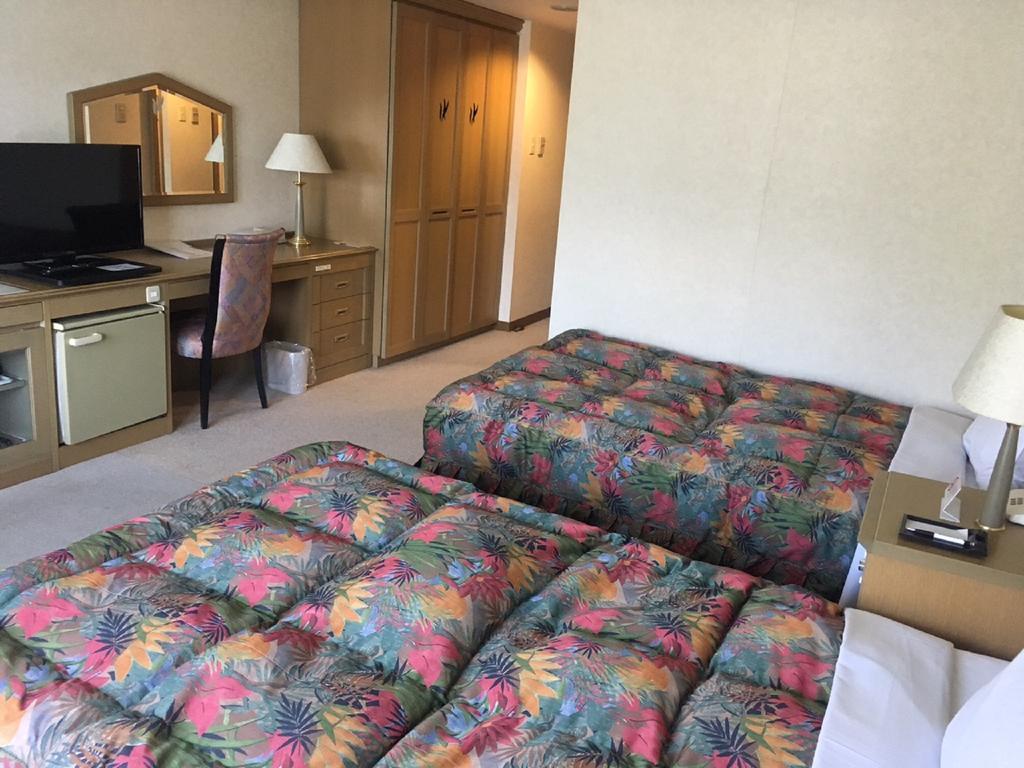 Breezbay Hotel & Resort ג'רו מראה חיצוני תמונה
